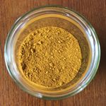 Yellow powder representing Drilizen ingredient of Volume Pills